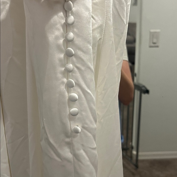 New ELLIATT Aisle Dress in White Size S satin maxi wedding bridal gown silk - Picture 9 of 12